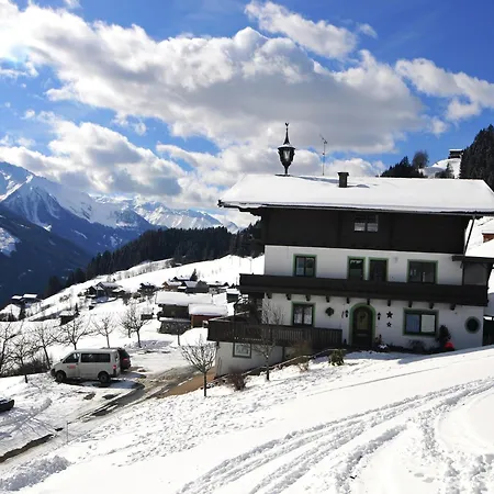 Lägenhet In Hollersbach Near Slopes *